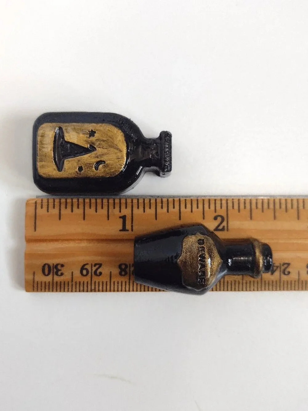 2 Black & Gold Gothic Halloween Apothecary Bottles, Witch Hat Beware Flat-back